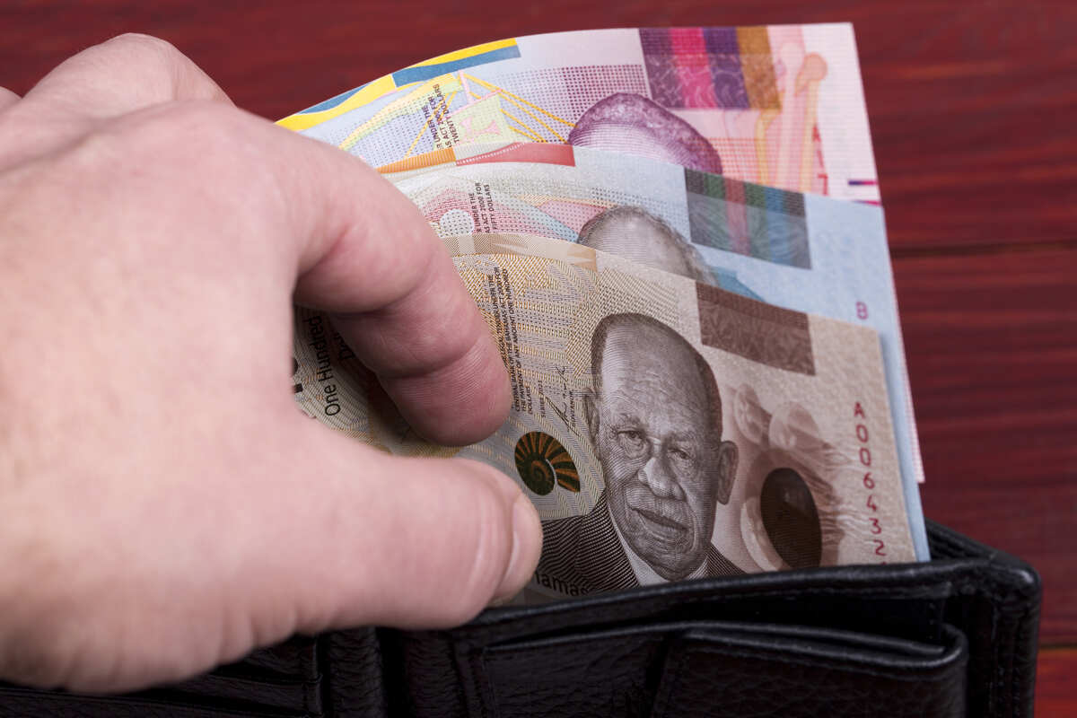 Bahama s Currency All About The Bahamian Dollar US First Exchange