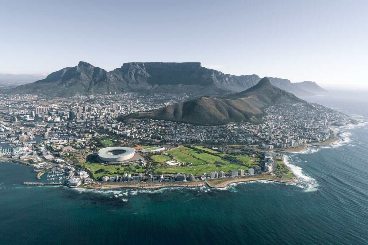 a view on Cape Town, a gem for digital nomads